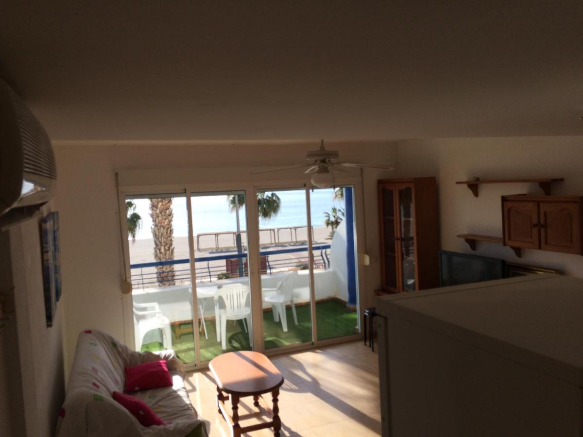 Apartamento Primera Linea...Increible Apartamento. كاربونيذاس المظهر الخارجي الصورة